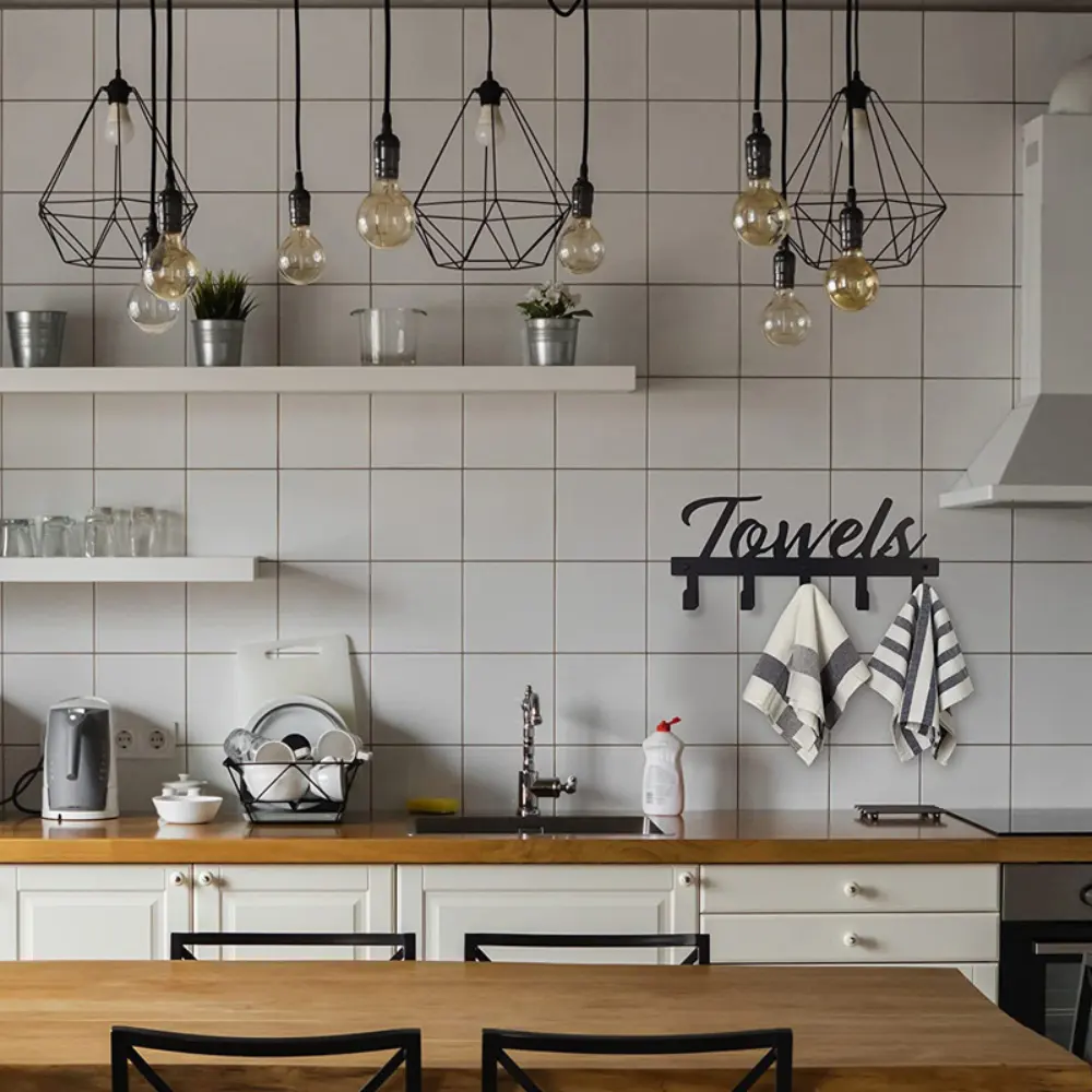 Towel Rack for Wall Mount, 5 Hooks Black Metal, for Bathroom